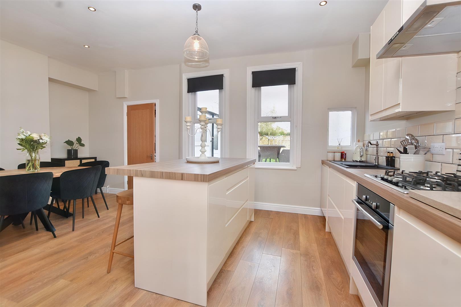 Property Details for Victoria Road, Polegate Town Property Estate